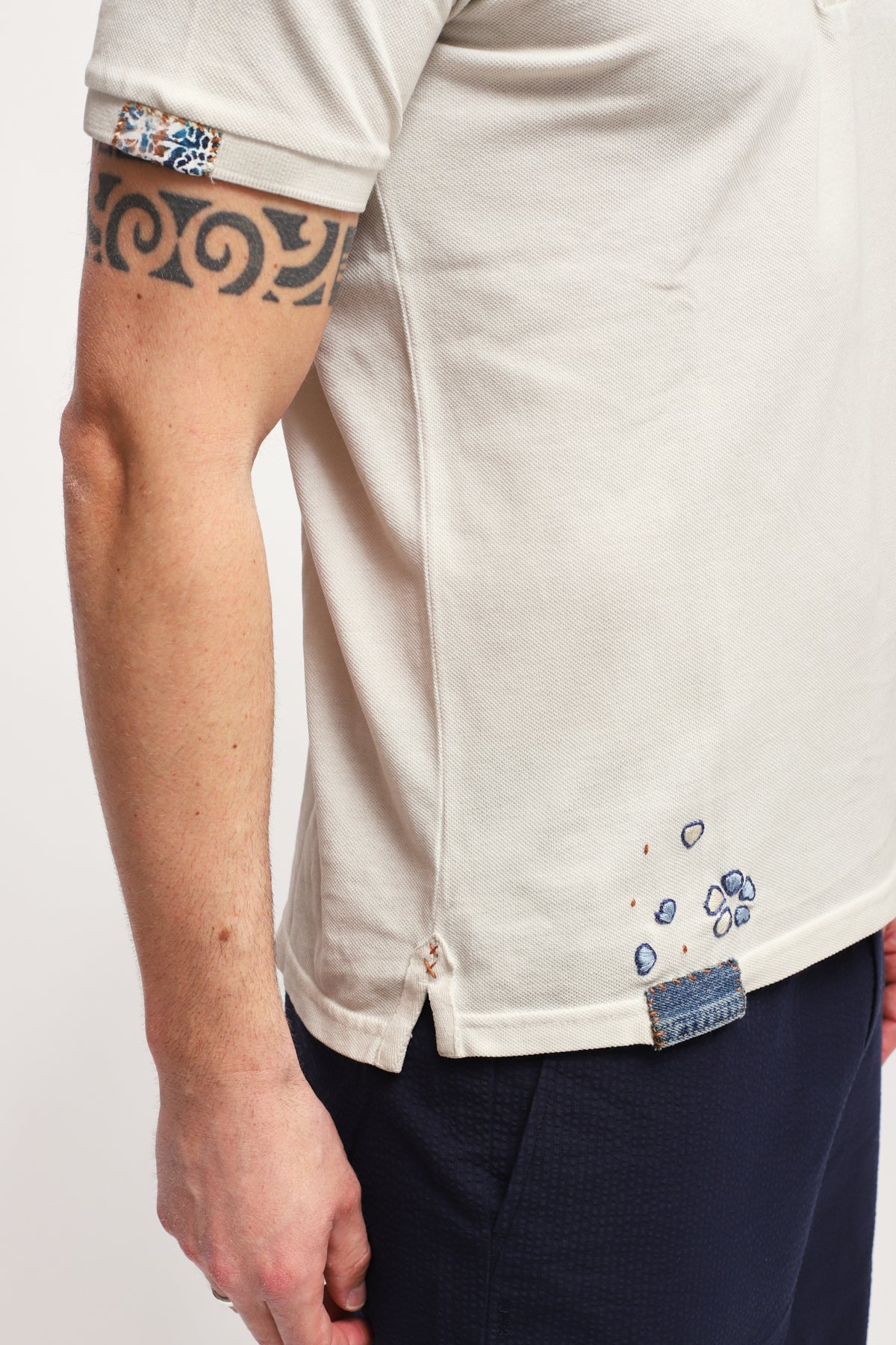 Polo Ricky Gesso