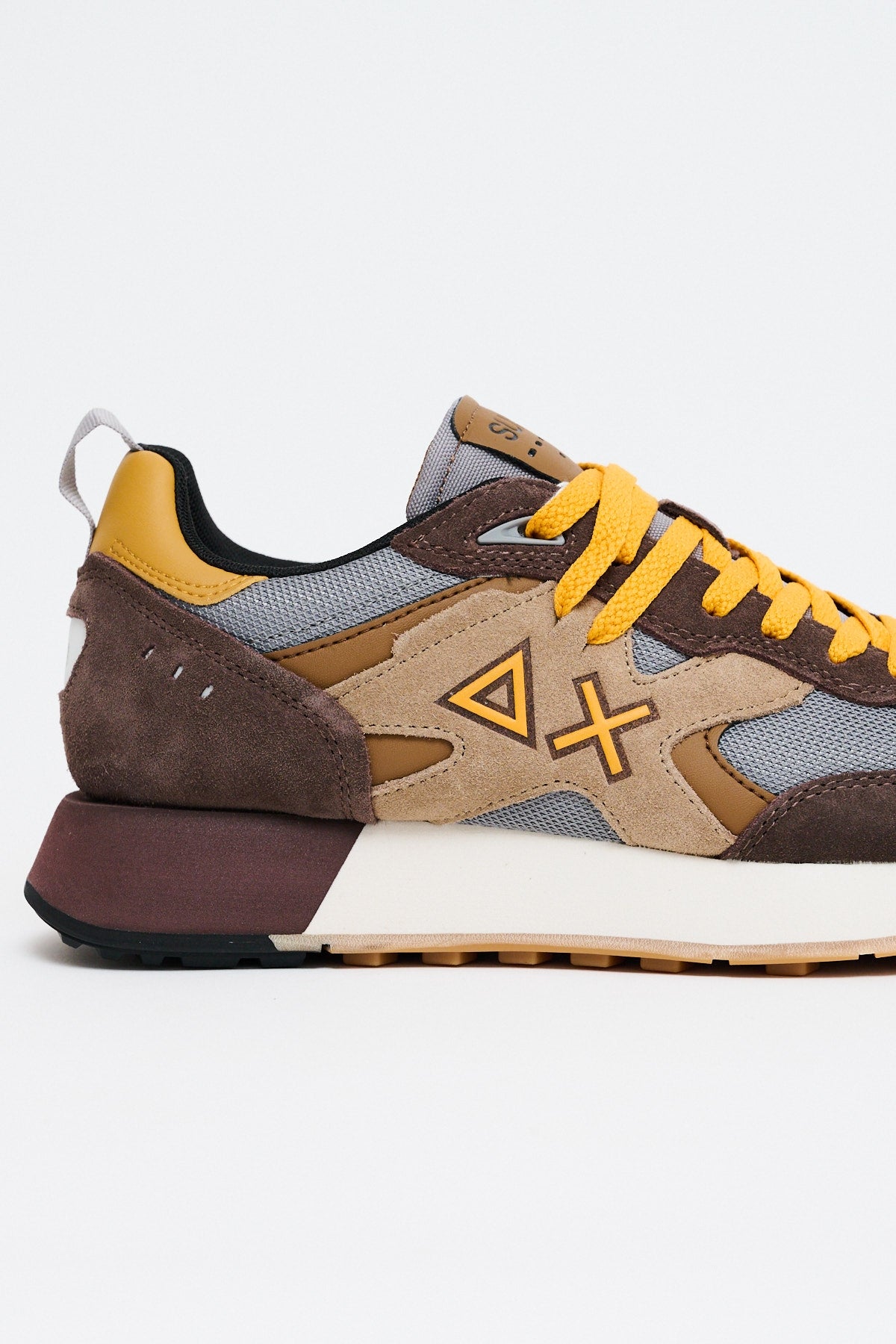 Sneakers Jaki Outdoor Marrone