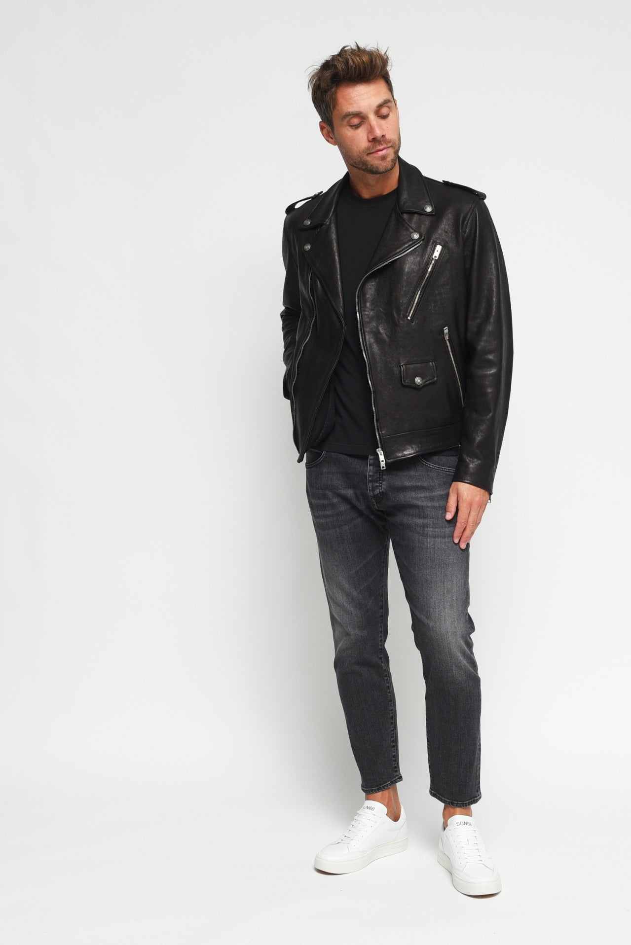 Giubbino in pelle Nero