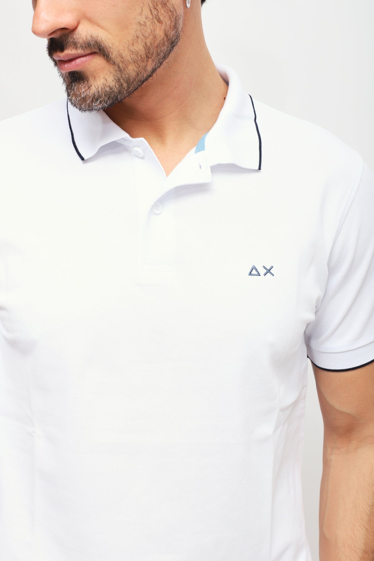 Polo con Ricamo Bianco