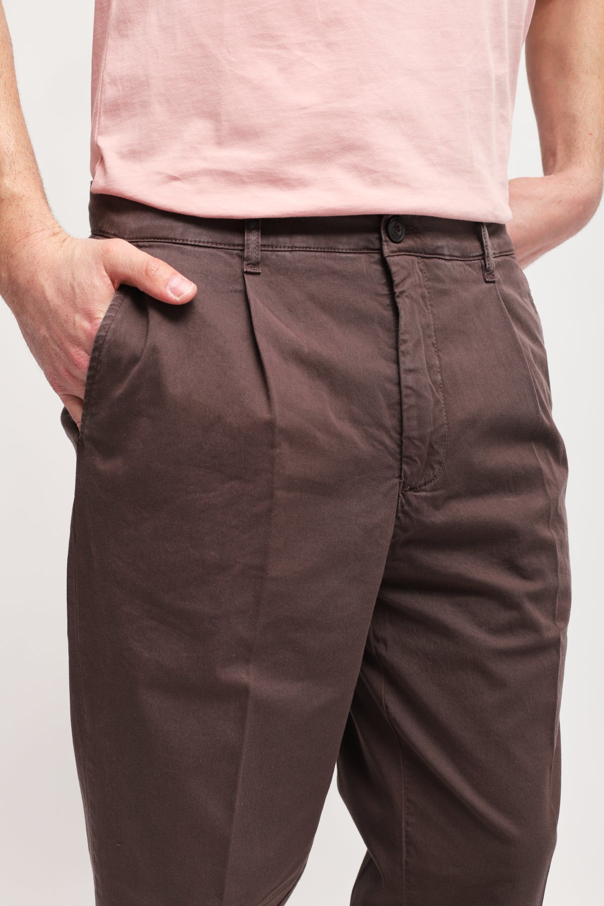 Pantalone Chino Moro